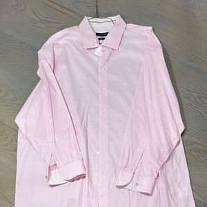 Tommy Hilfiger men’s dress shirt
